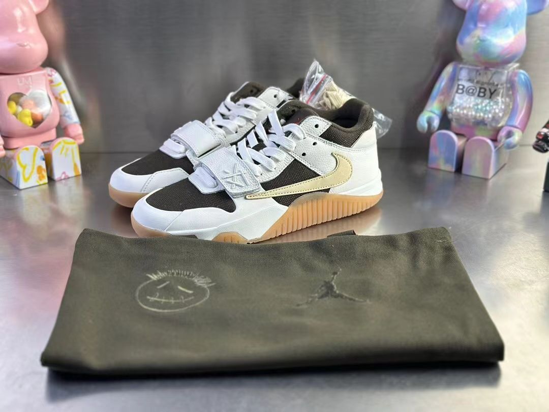 Travis Scott × Nike Jordan Jumpman Jack TR "PS" トラヴィス