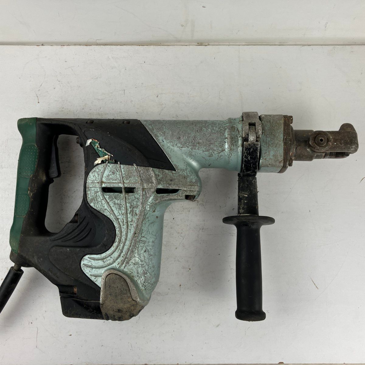 ЗЗHITACHI 日立 100v 40mm ハンマドリル DH40SR グレー