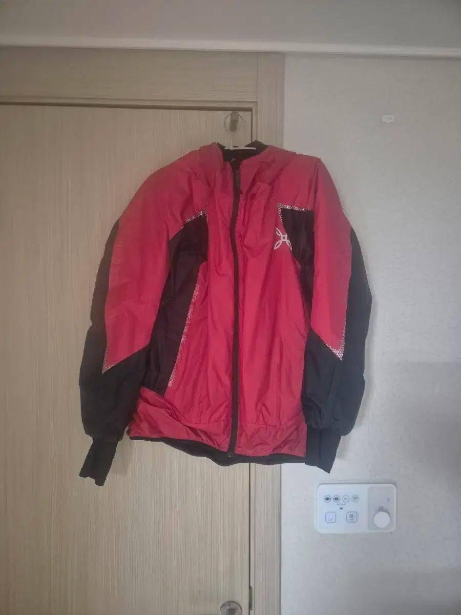 MONTURA モンチュラ ジャケット