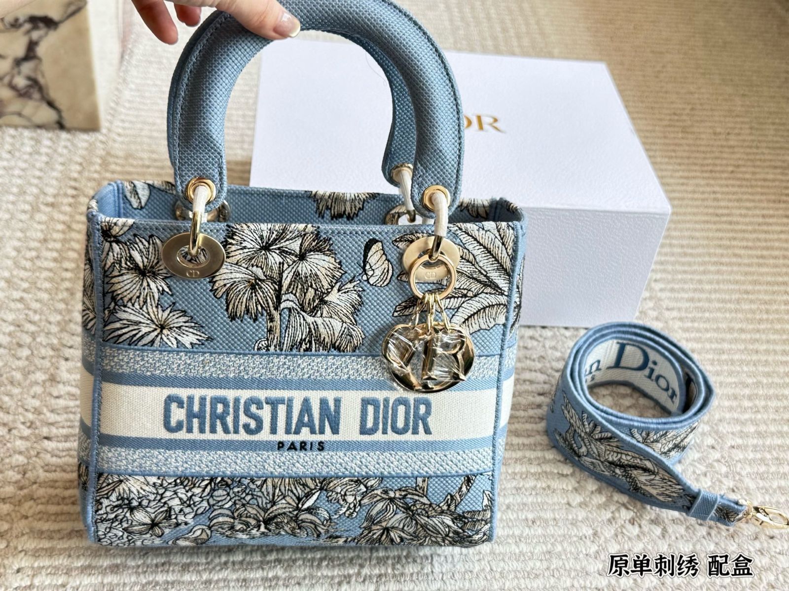 今日 D 家 刺繍デイフィーバッグ 原単ティアードバージョン 在庫 の な価格です -MM輸入