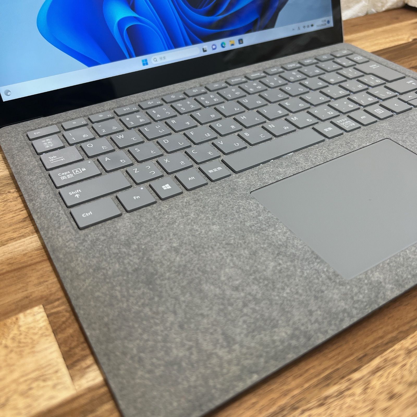 美品】Surface laptop 2☘Corei5第8世代☘SSD256GB - メルカリ