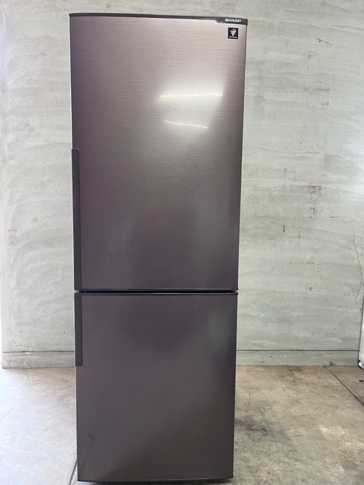 【良い美品】【なつさん専用】SHARP冷蔵庫 SJ-PD27D-W 2018年製 冷蔵庫・冷凍庫