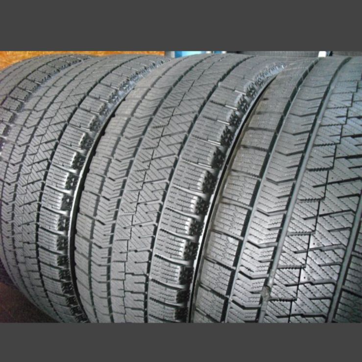 プリウス　86 カローラ系等　215/45R17 スタッドレス　アルミホイール 514DGnHyVzL.jpg