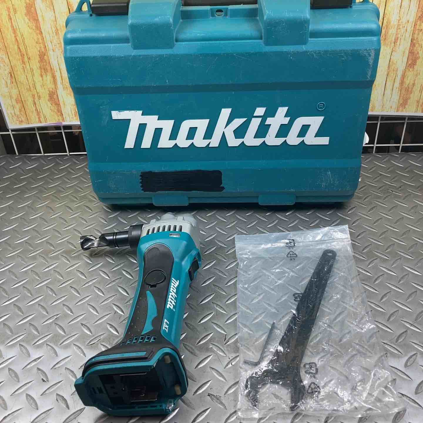 マキタ makita コードレスニブラ JN161DZ 18V 川崎店