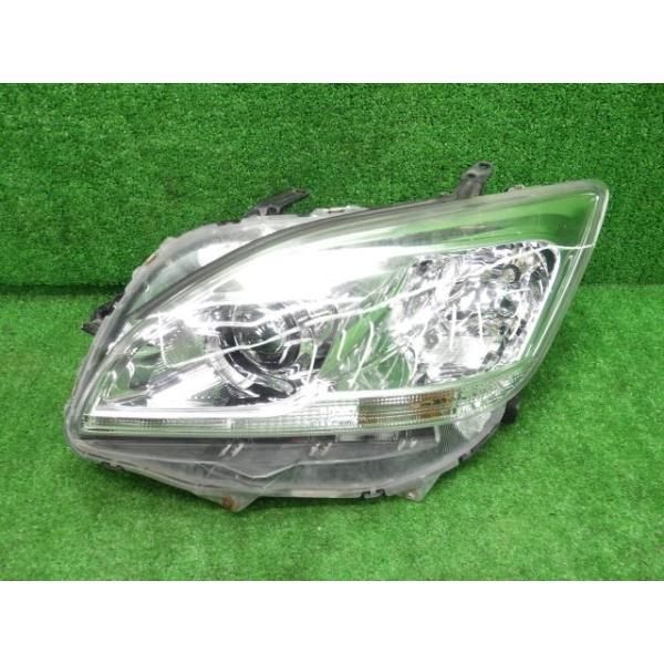 マークXジオ ANA15 左ヘッドランプ・ヘッドライト 240G 4WD 7人