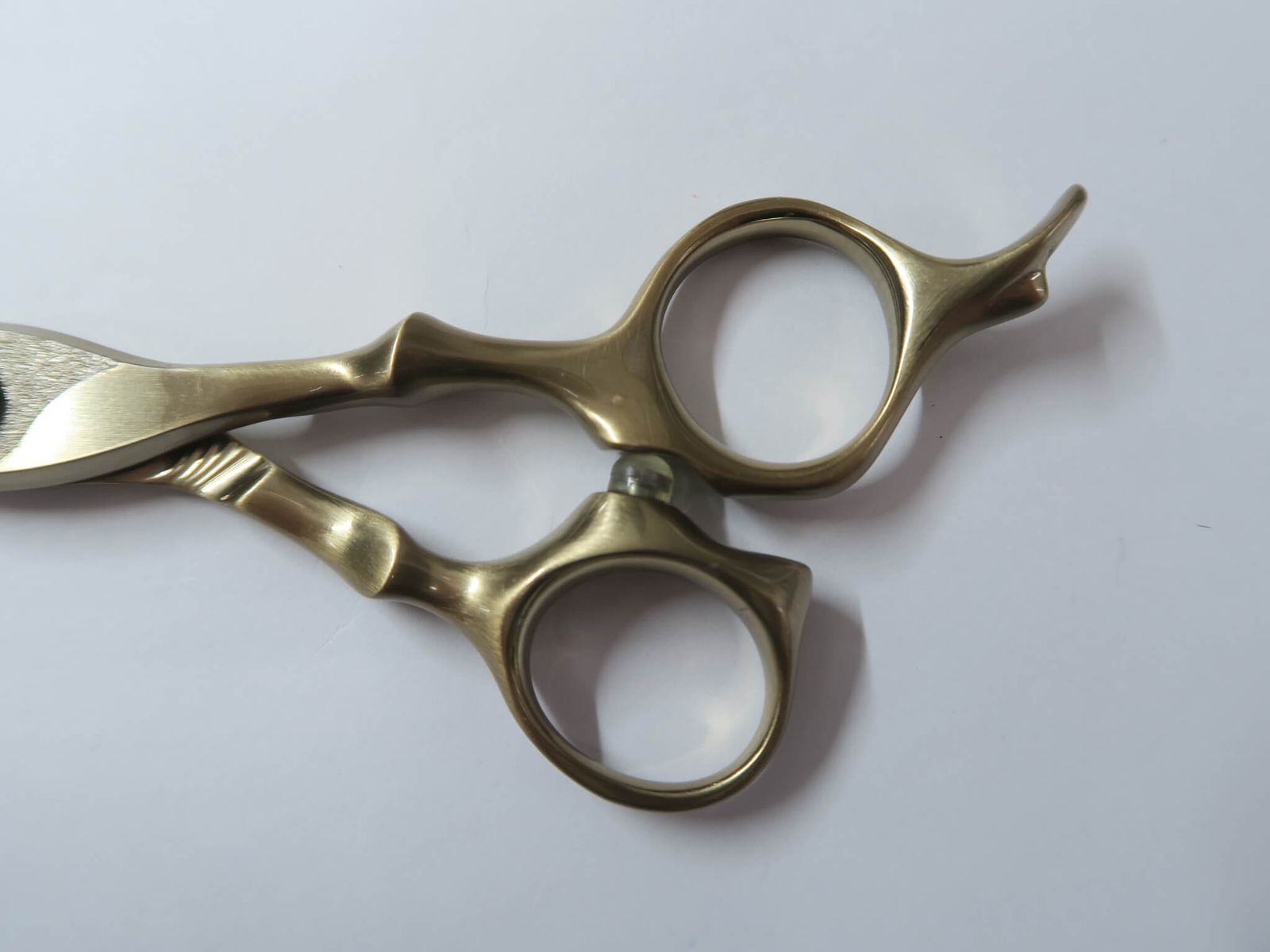 美容師 プロ用 KIKUI シザー 5.7インチ 理容師・美容師のためのシザー