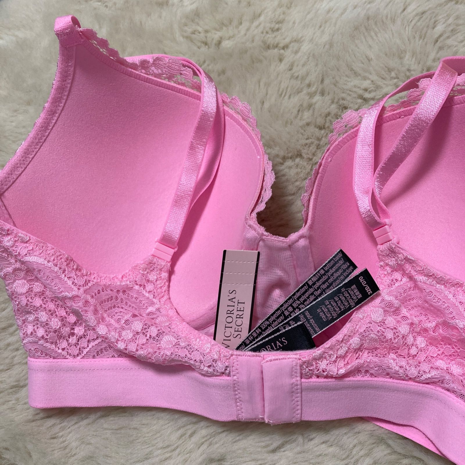 Victoria’s Secret プッシュアップブラ