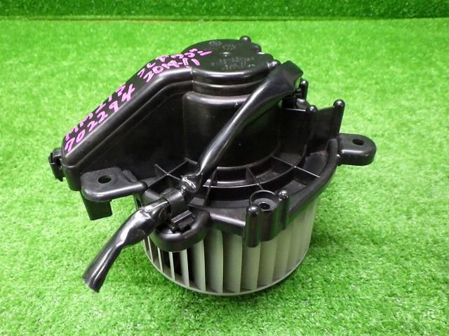 マツダ MM21S フレア DA17 エブリィ DA64V エブリィ 純正ブロアモーター ヒーターモーター 51151-47280 250227034