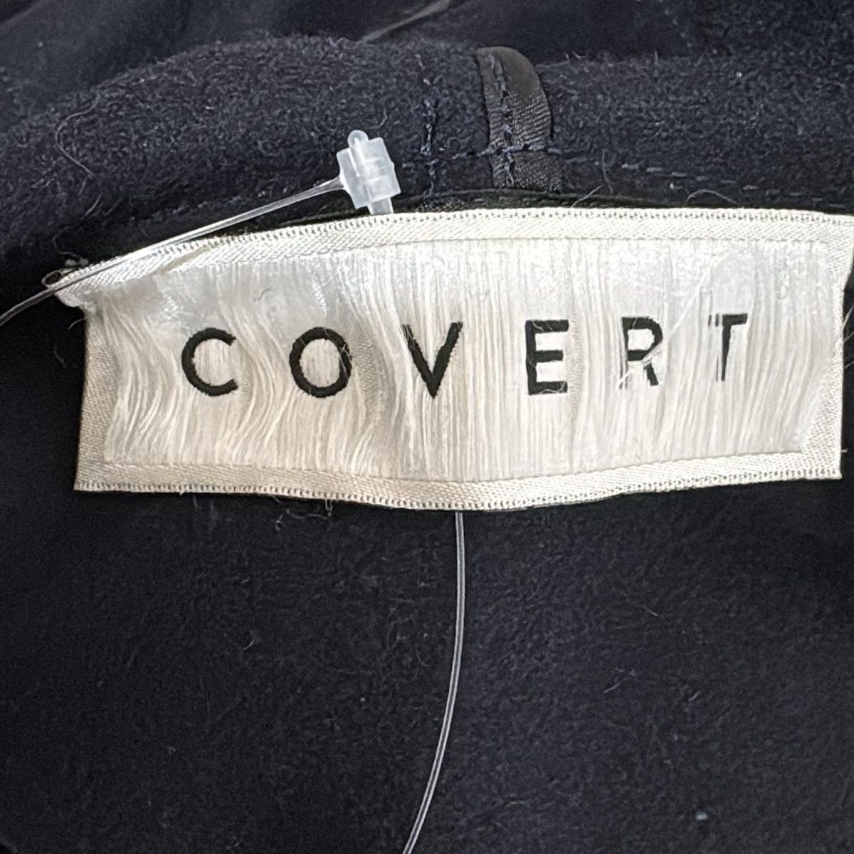 - ダークネイビー