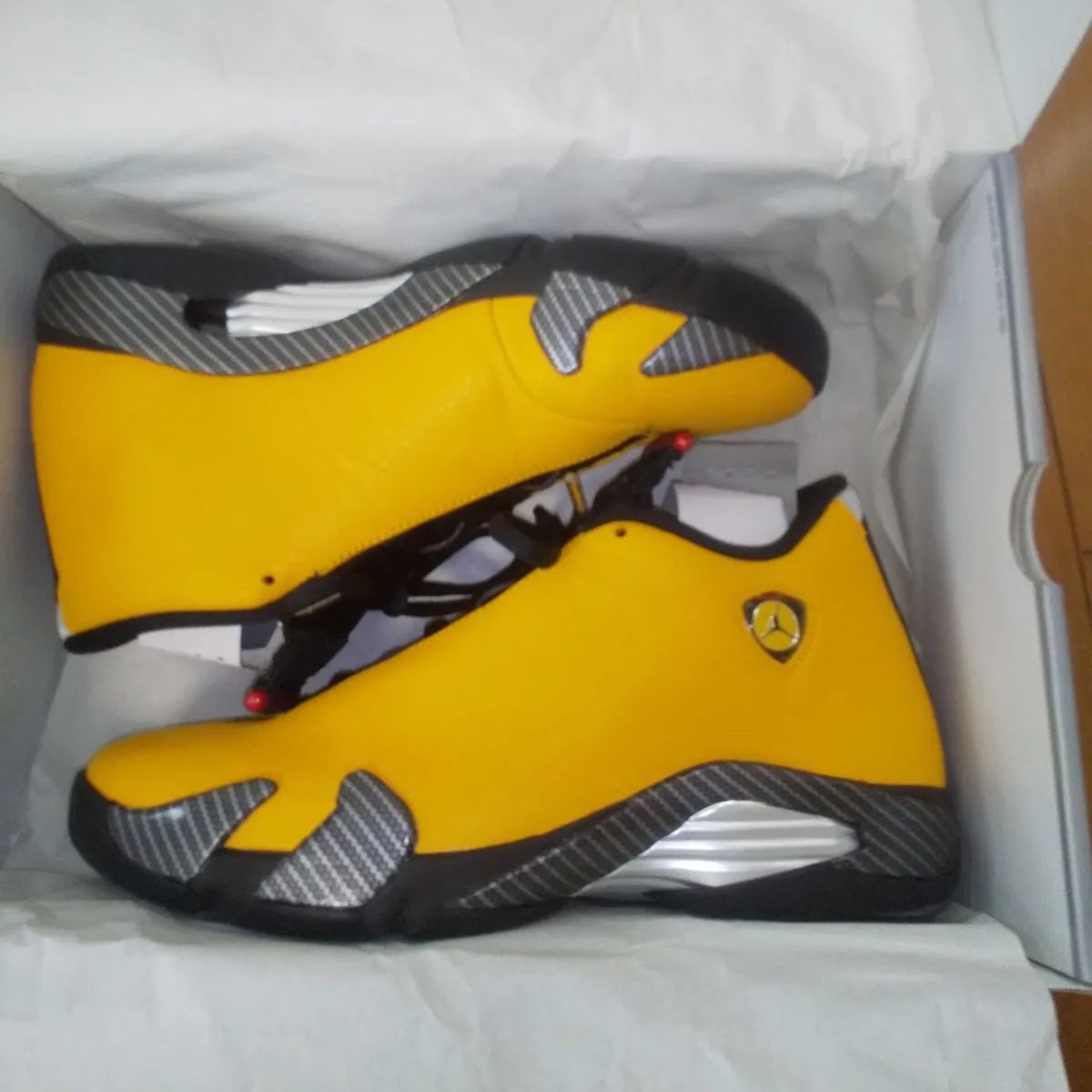 ナイキ エアジョーダン14 イエロー フェラーリ （AIR JORDAN(エア 