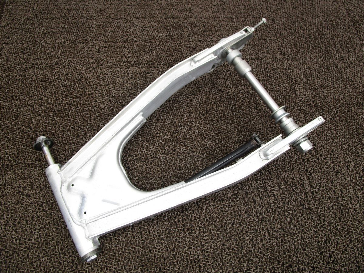 GSX750S カタナ スイングアーム リアアクスルシャフト □A6230 GS75X スズキ GS75X 刀 KATANA キャブ車