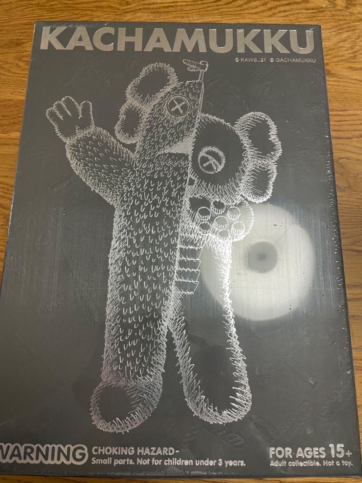 KACHAMUKKU Black colorway KAWS TOKYO - メルカリ