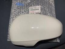 新品未使用 プリウスα ZVW40 ZVW41 右 ドアミラーカバー ブラック 黒 202 純正品 新品未使用 プリウスα ZVW40 ZVW41 右 ドアミラーカバー ボルドー