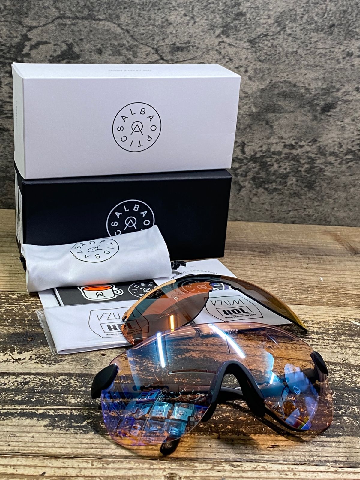 【本日値下‼️】ALBA OPTICS STRATOS 調光レンズ ALBA OPTICS STRATOS 調光レンズ