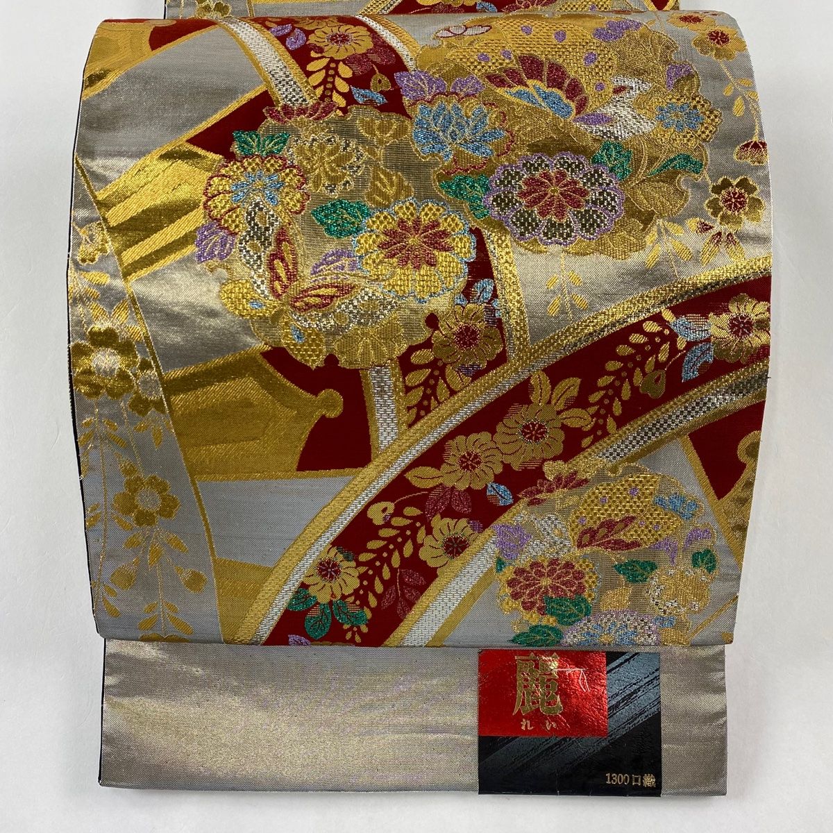 袋帯 秀品 振袖向き 雪輪 蝶 金糸 箔 金色 六通 正絹 【中古