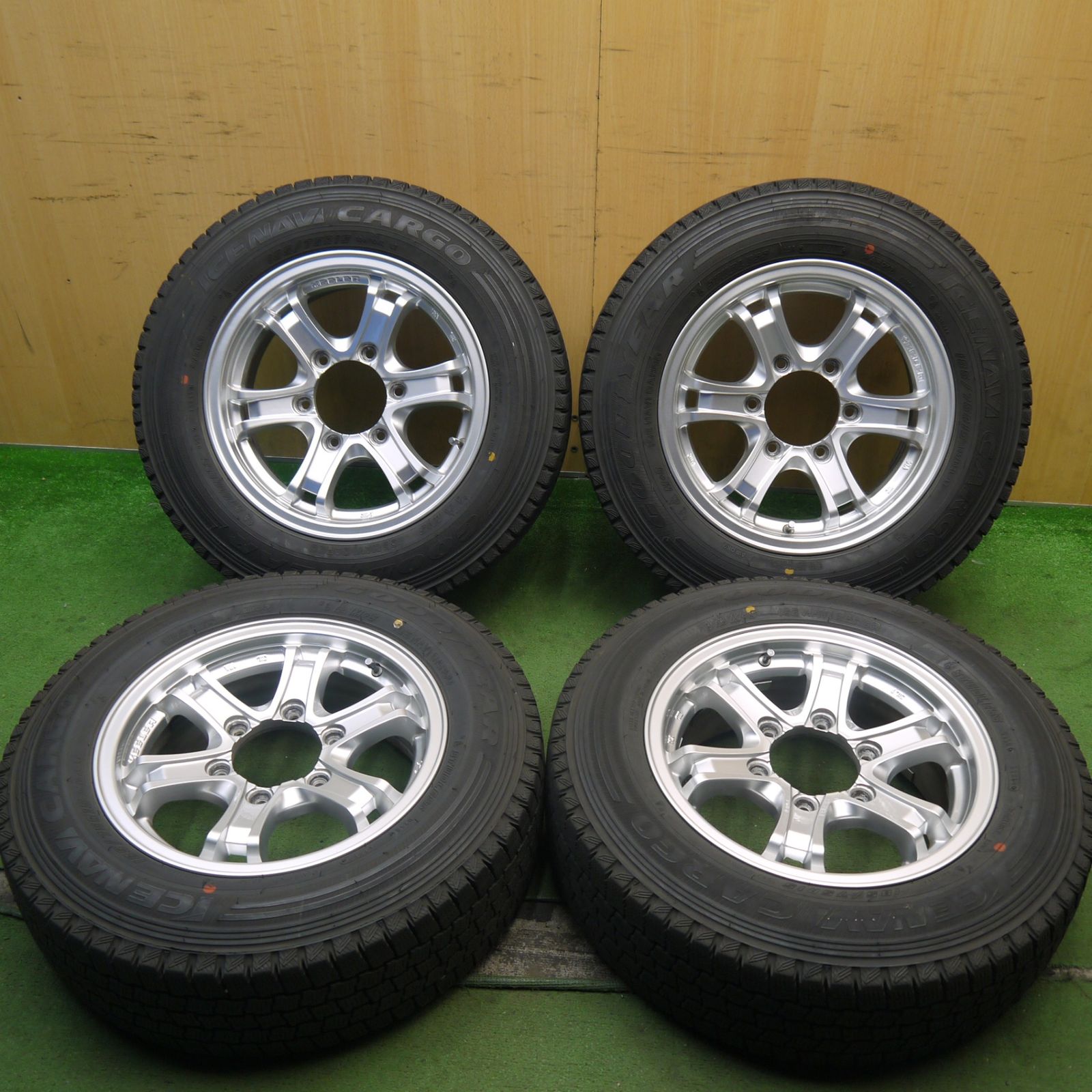 バリ溝 キレイ 9分 KEELER 185 75R15 106 104L スタッドレス グッドイヤー アイスナビ カーゴ キーラー 15インチ PCD139.7 6H 5100703Hス