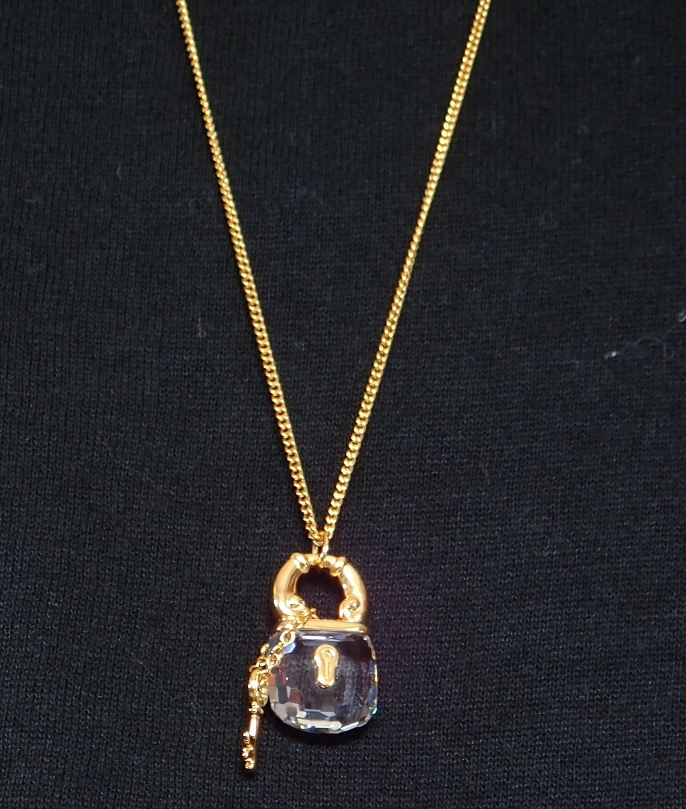 Swarovski スワロフスキー クリスタル&ゴールデンカラー 南京錠&鍵 