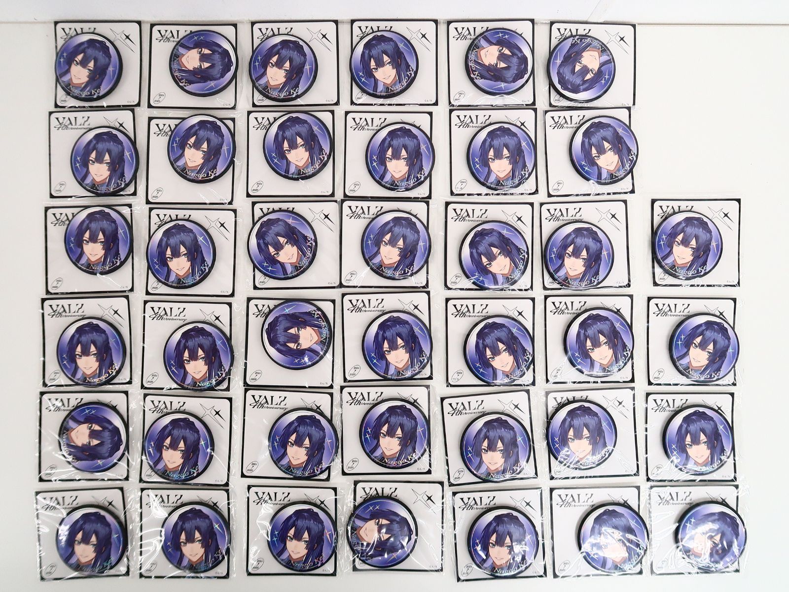 長尾景 VΔLZ4周年 ジュエリー缶バッジ 長尾景 VΔLZ4周年 ジュエリー缶バッジ VΔLZ 4th Anniversary