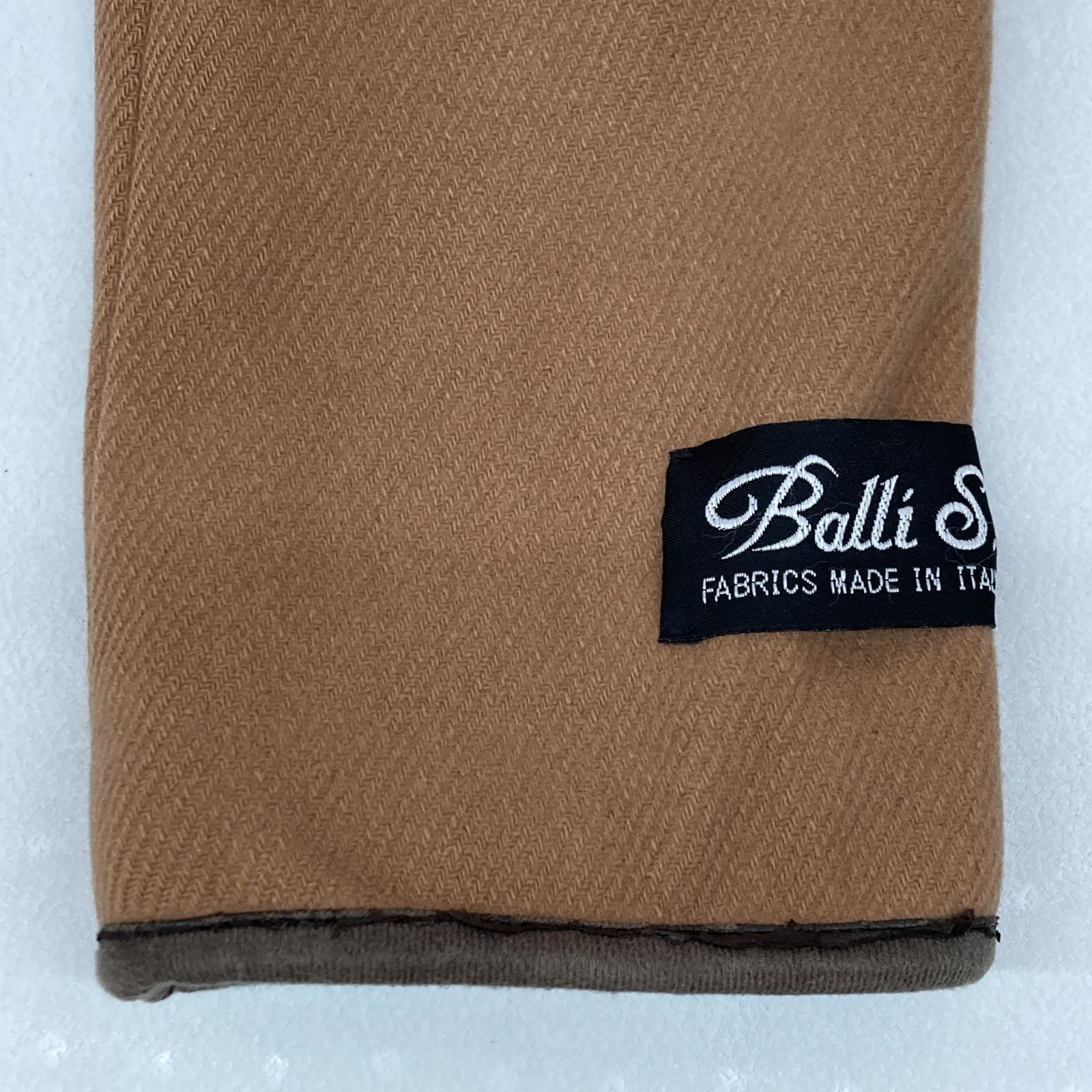 ビューティー＆ユース ブラウン