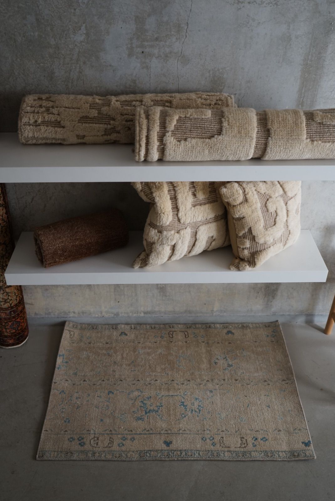 ヴィンテージラグ トルコ スモールサイズ アイボリー 花柄 94 × 63.5 cm No.TR25168