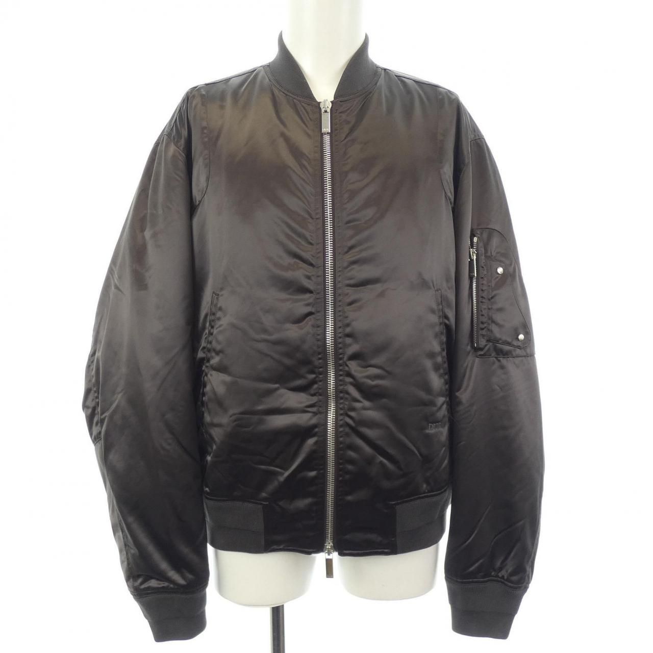 【状態良好◎】希少☆Christian Dior☆ブルゾン☆サンドベージュ☆極暖 Christian Dior クリスチャンディオール 稀少 ロング ネックレス ロゴ