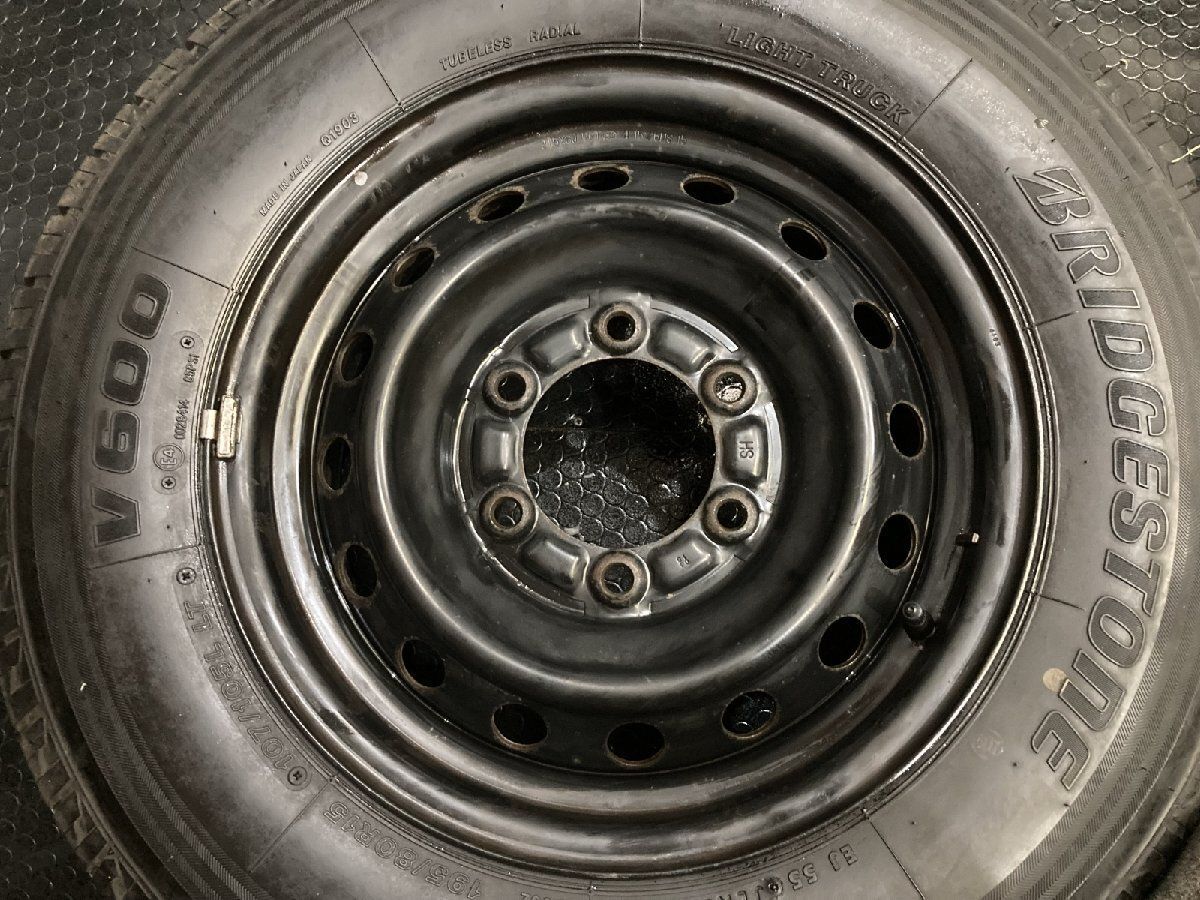 BS V600 195/80R15 107/105L LT】夏タイヤ【トヨタ 200系ハイエース  