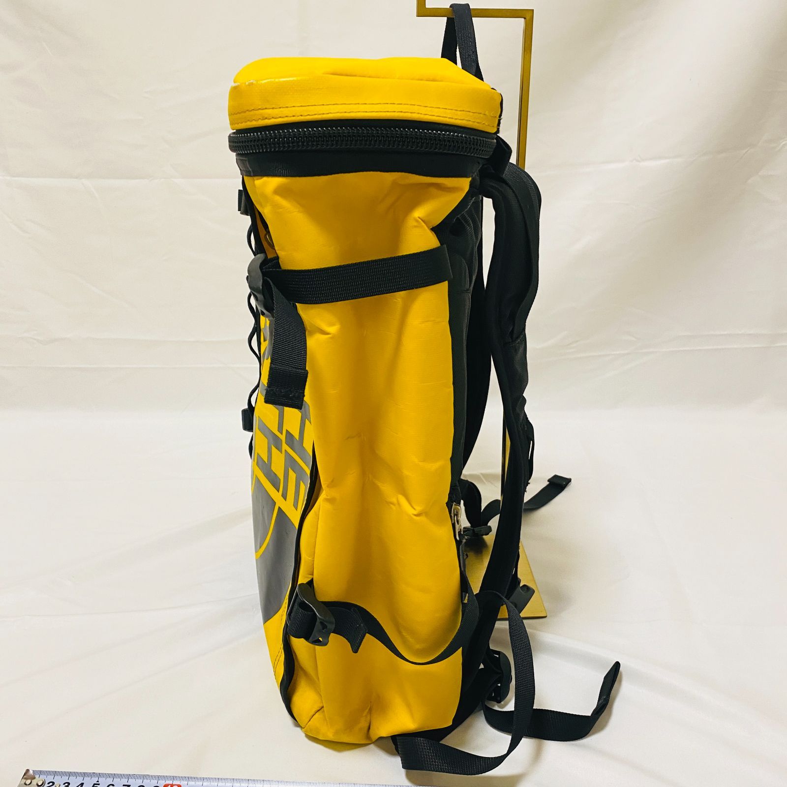 THE NORTH FACE リュック ヒューズボックス 30L イエロー