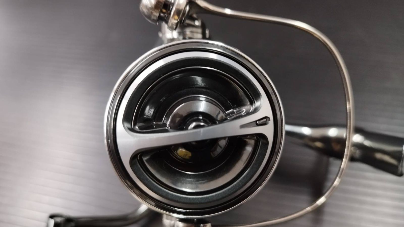 機関良好】シマノ リール 18ステラ 4000XG【夢屋カスタム品