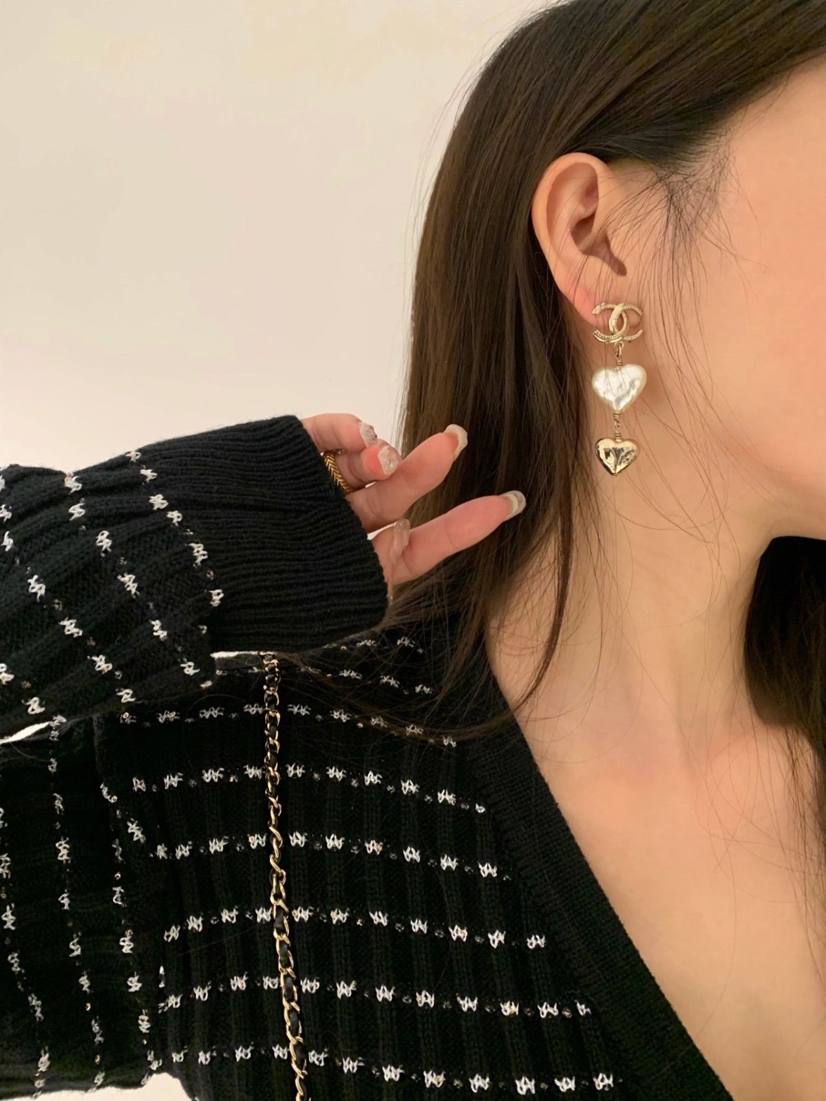 【上品ハート♡】CHANEL パールピアス すぐ届く☆ゴージャスで映える♪】CHANEL パール ハートピアス