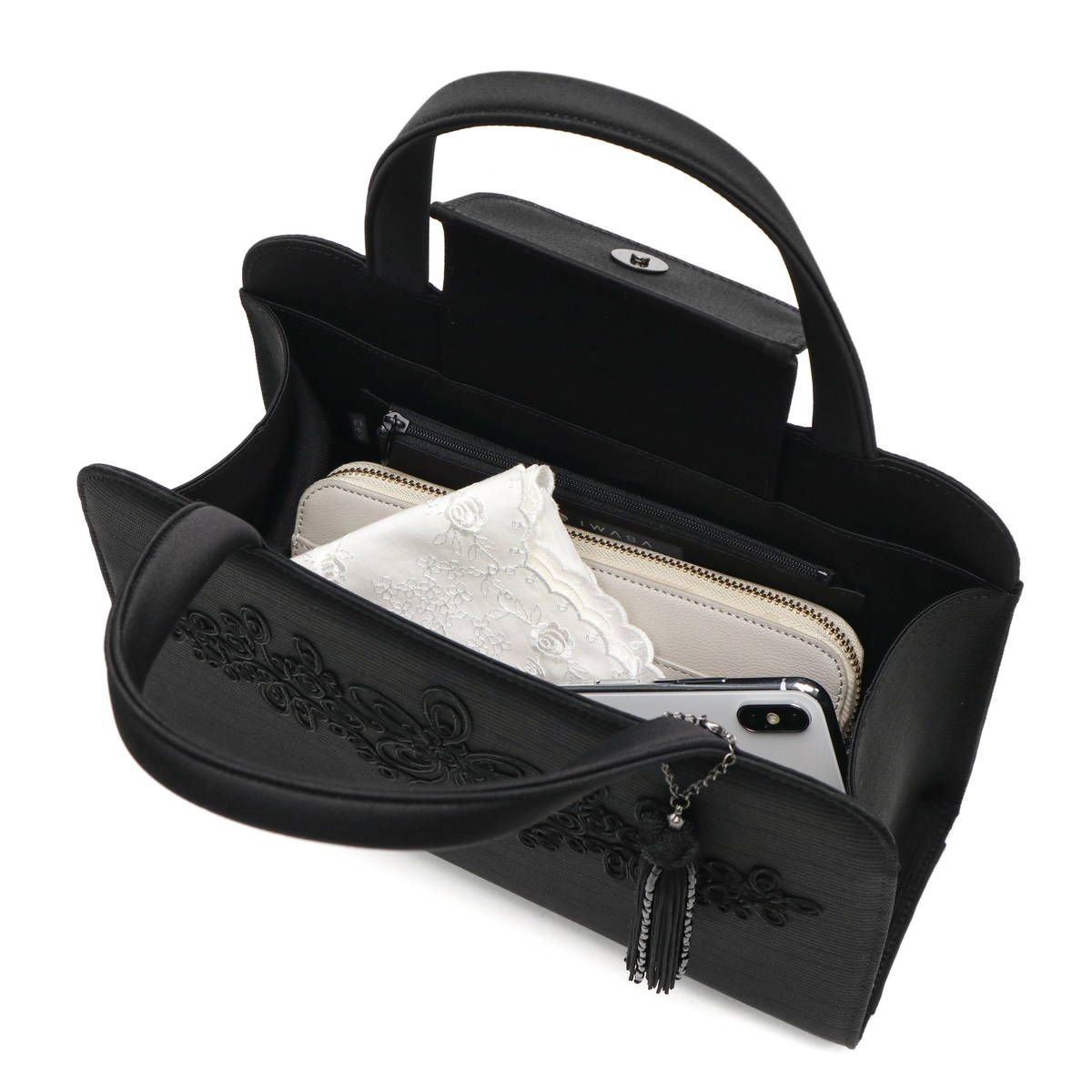 イワサ 米沢織トート型フォーマルバッグ