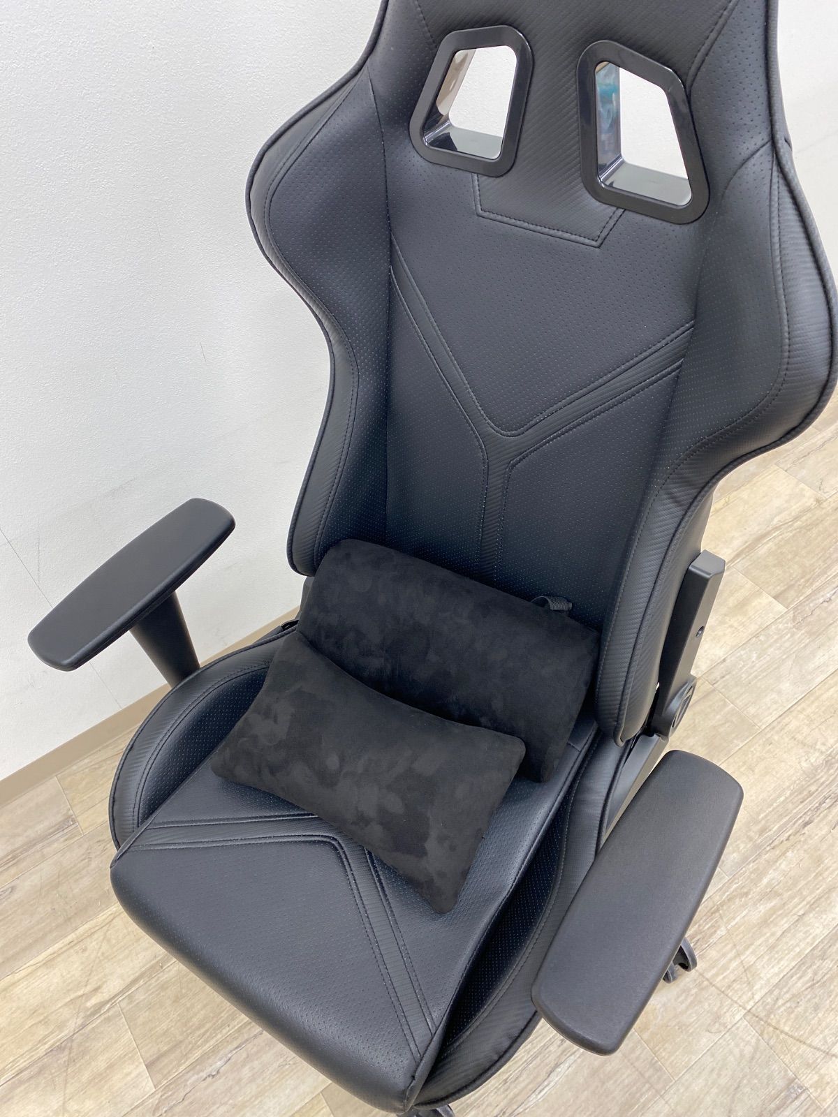 ゲーミングチェア