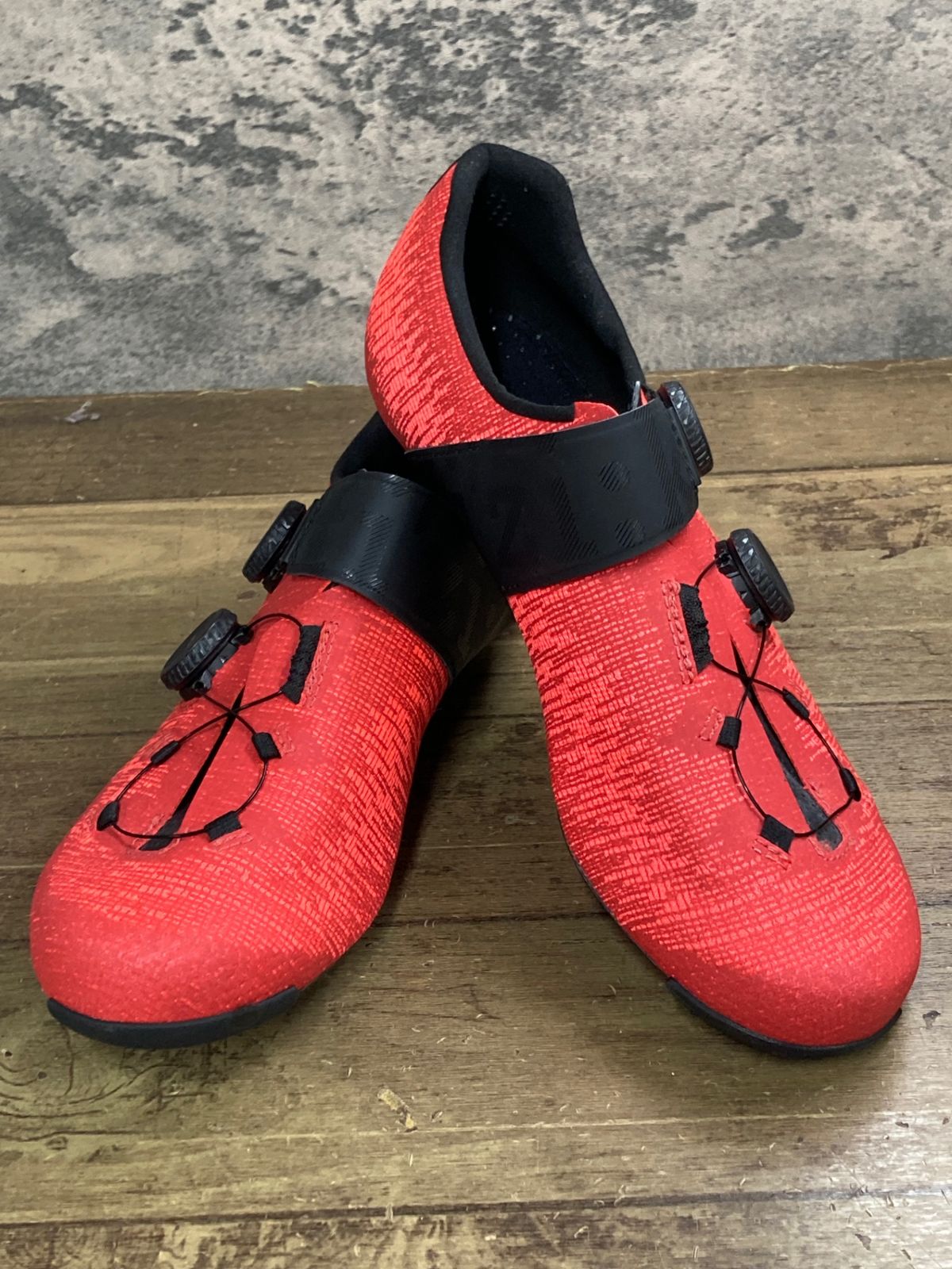 IY857 フィジーク fizik VENTO INFINITO KNIT CARBON SHOES ビンディングシューズ 赤 EU39 SPD-SL