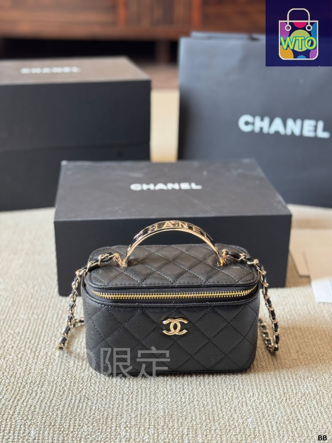 未使用　CHANEL ミュージックボックス限定 CHANEL WOMEN'S SNEAKERS CC RUNNER EU 41 / US 11 trainers