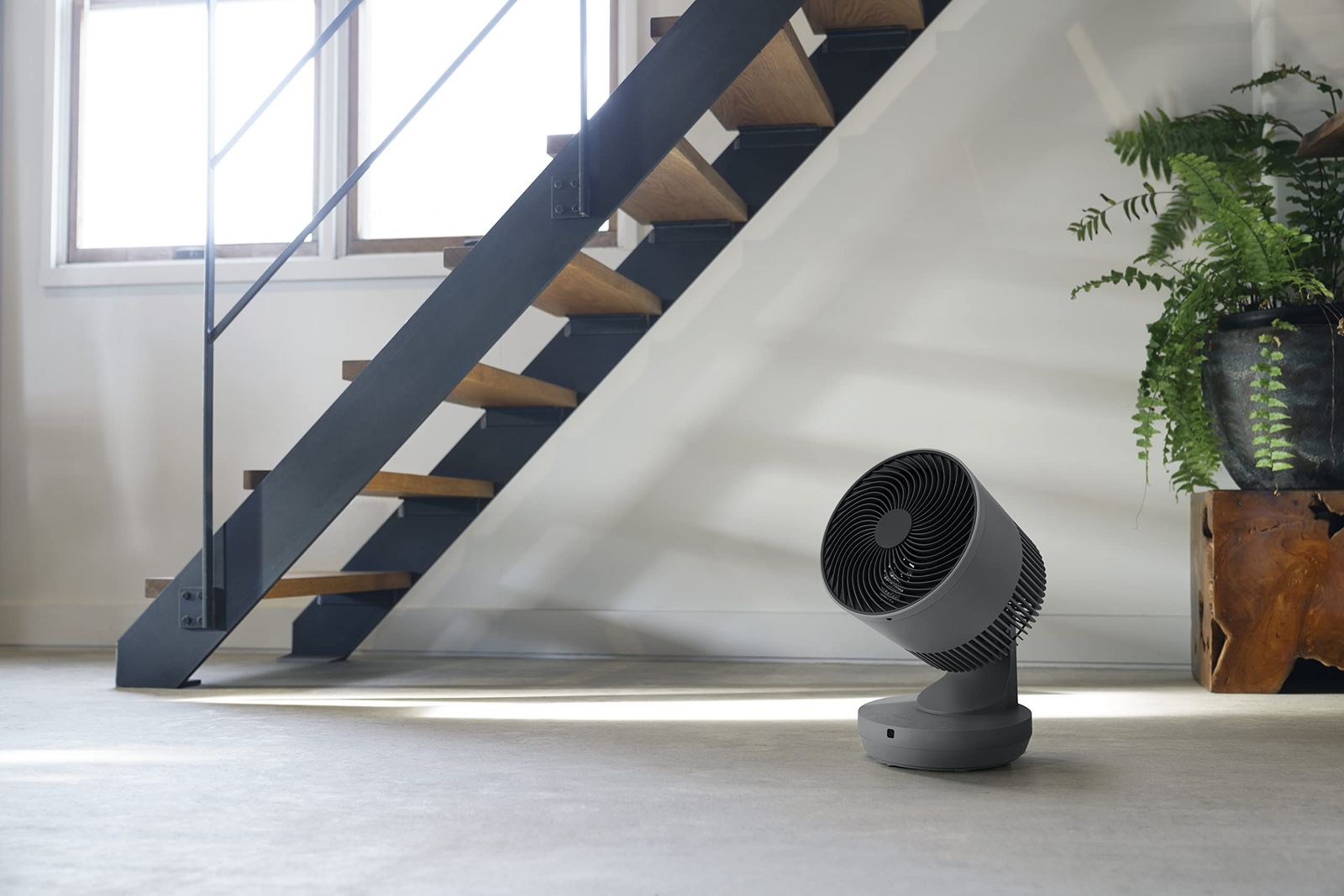 未開封】 THREEUP スリーアップ 衣類乾燥機能付 3Dサーキュレーター