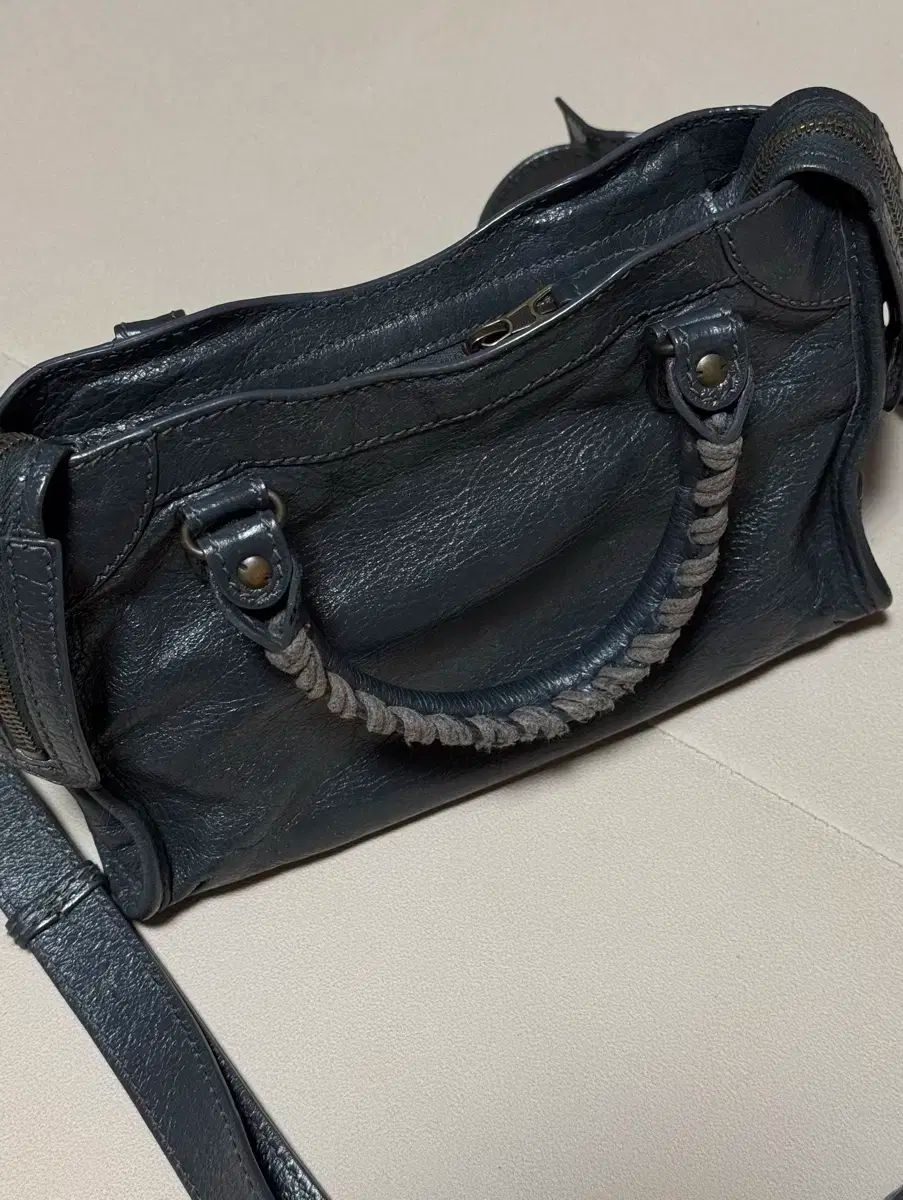 バレンシアガ シティバッグ ミニ シルバー グレー 正規品