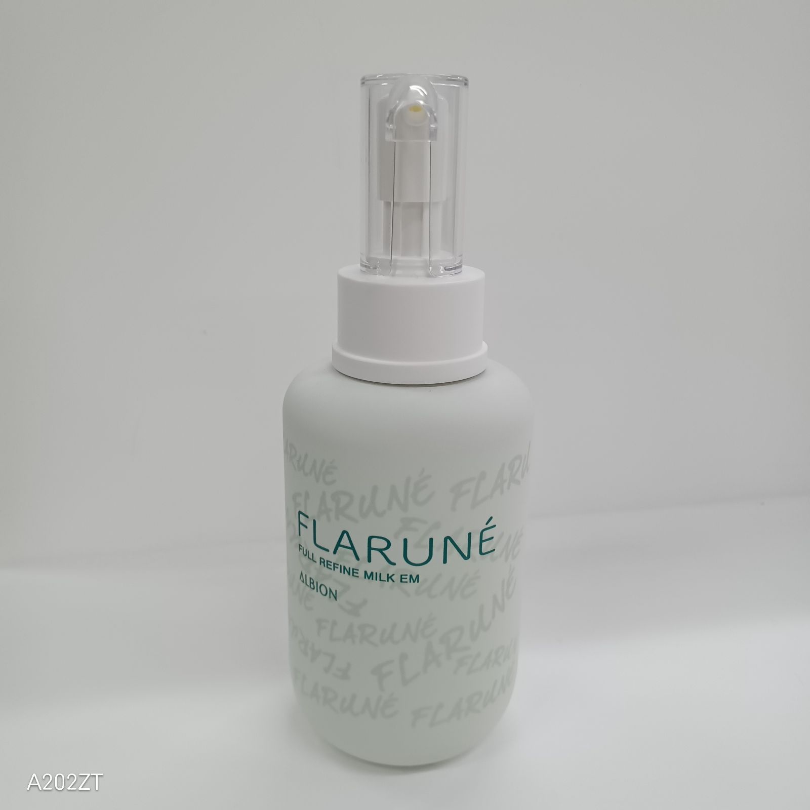 アルビオン フラルネ フルリファイン ミルク EM(エクストラモイスト