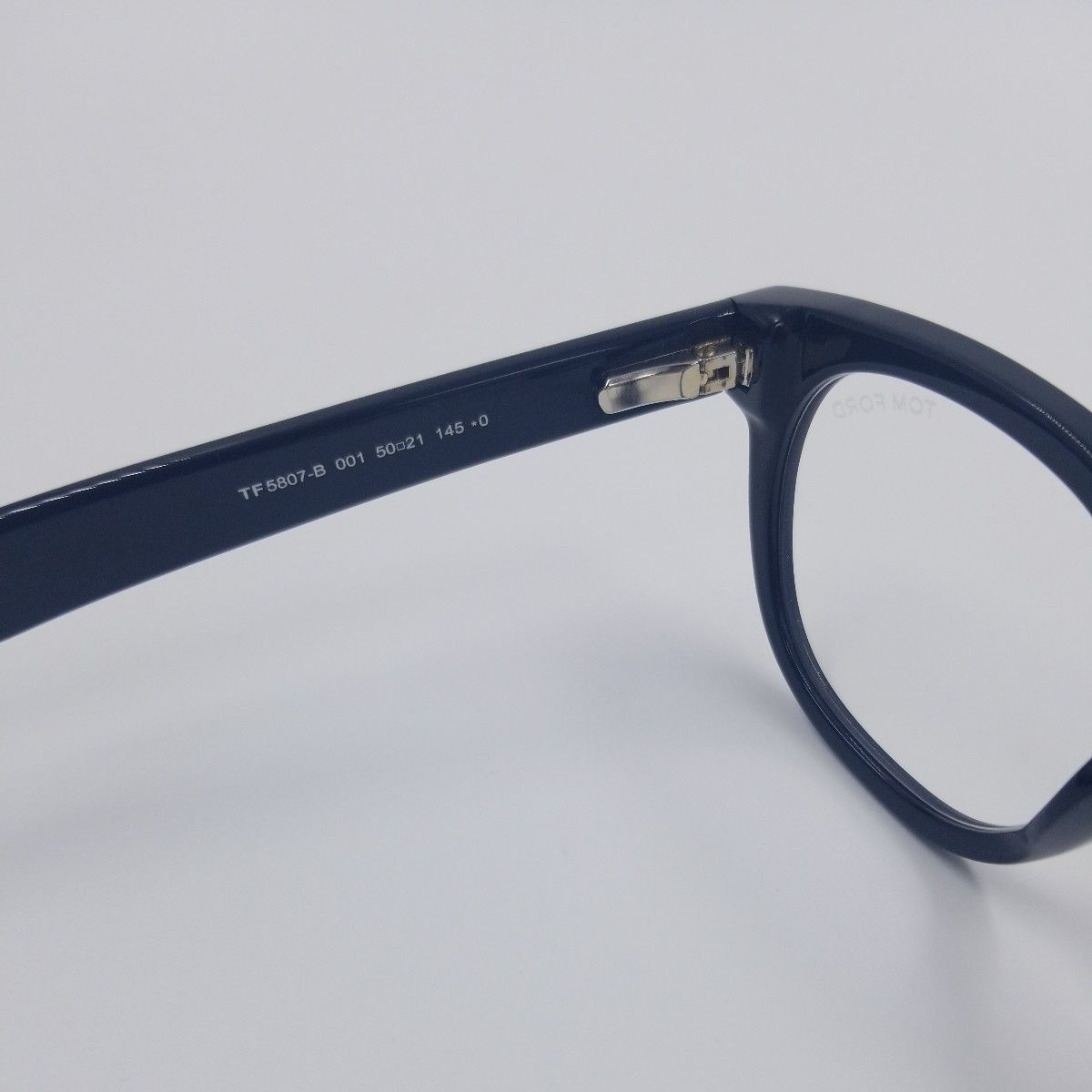 トムフォード メガネフレーム TOM FORD TF5807-B 001 プラスチック