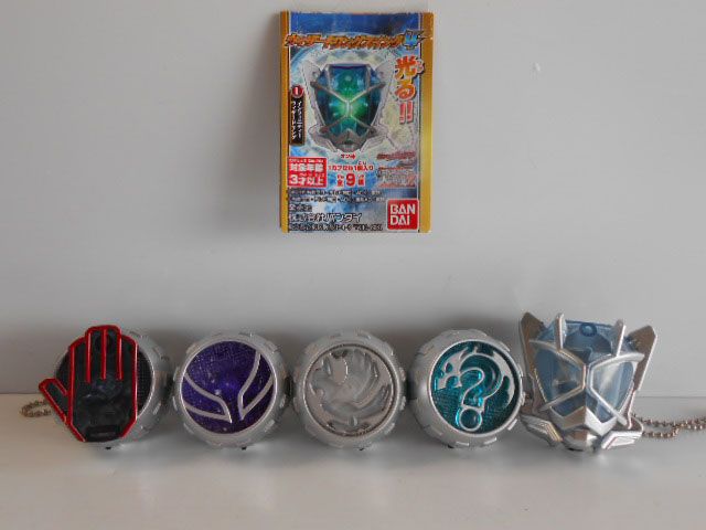 ♯Jee28JG仮面ライダーウィザードリングスイング4レア入フル9種