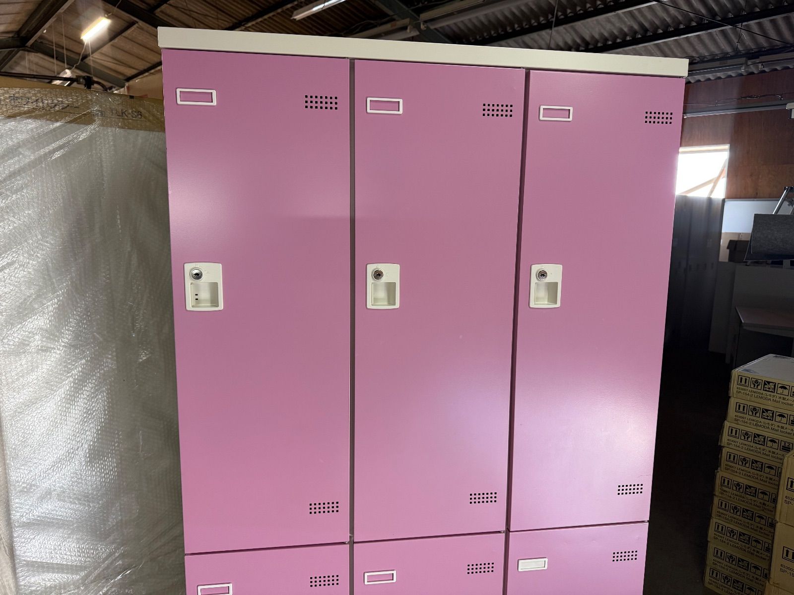 6人用ロッカー ピンク 鍵付き 生興 幅90 奥51 高さ180cm