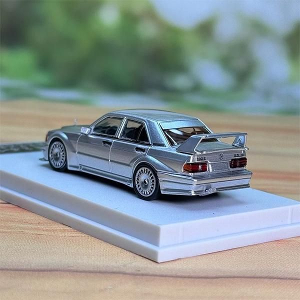 1/64 SEEKER メルセデスベンツ Mercedes-Benz 190E 2.5-16