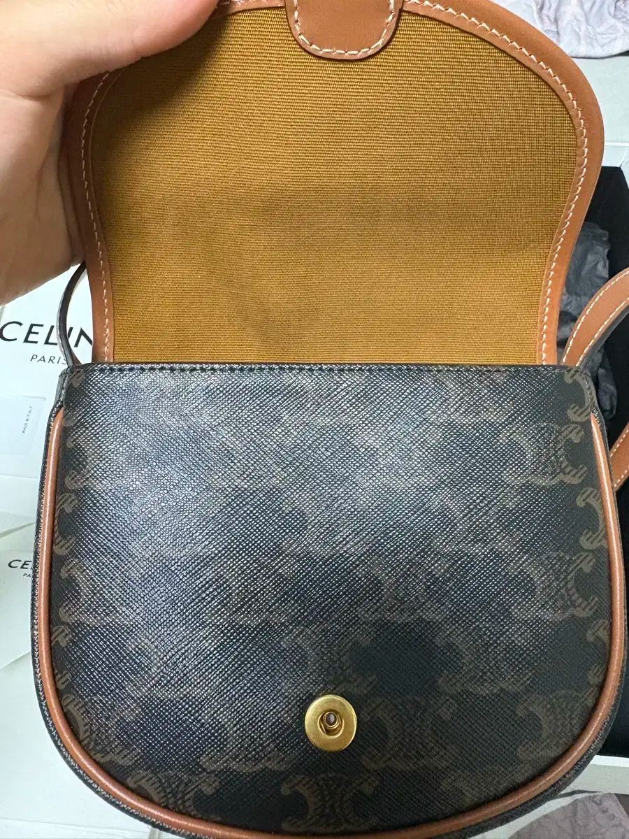 セリーヌ ミニ ヴェルサーチェ トリオンフ バッグ WWW_USTAUSTRALIA_COM_AU