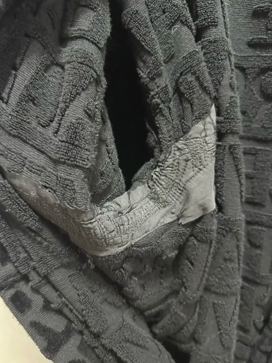 ヴェルサーチェ ブラック