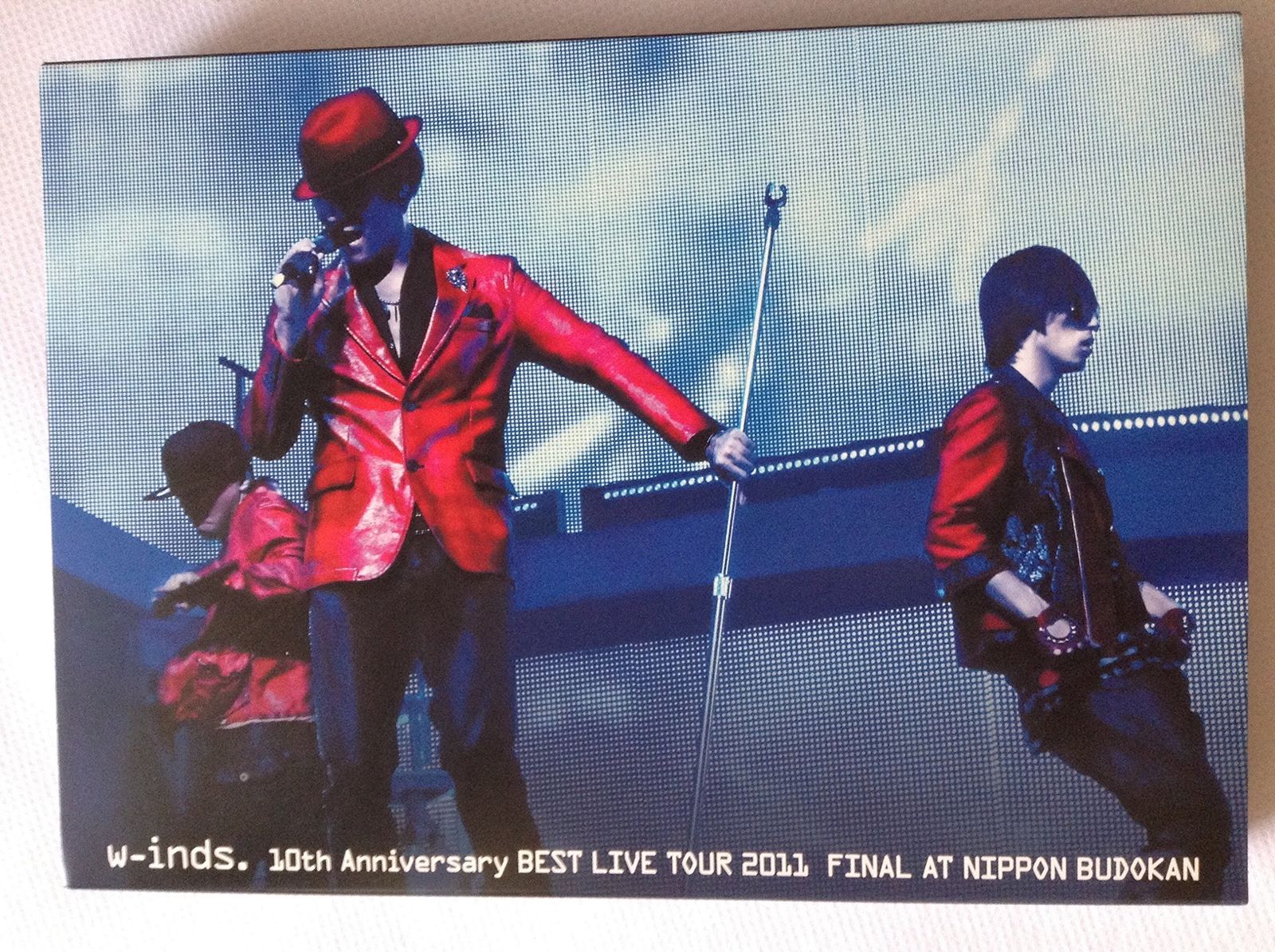 w-inds. BEST LIVE TOUR 2011 FINAL at　日本武道館（初回限定盤フォトブック＋スリーブ付） [DVD] tf8su2k w-inds. 10th Anniversary BEST LIVE TOUR 2011 FINAL at 日本武道館
