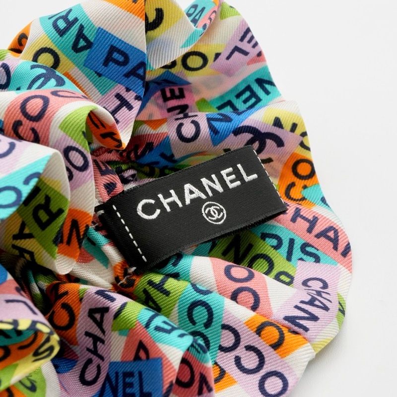 シャネル ココマーク ロゴ リボン シルク シュシュ ヘアゴム マルチカラー シャネル CHANEL ヘアアクセサリー シルク マルチカラー ココ