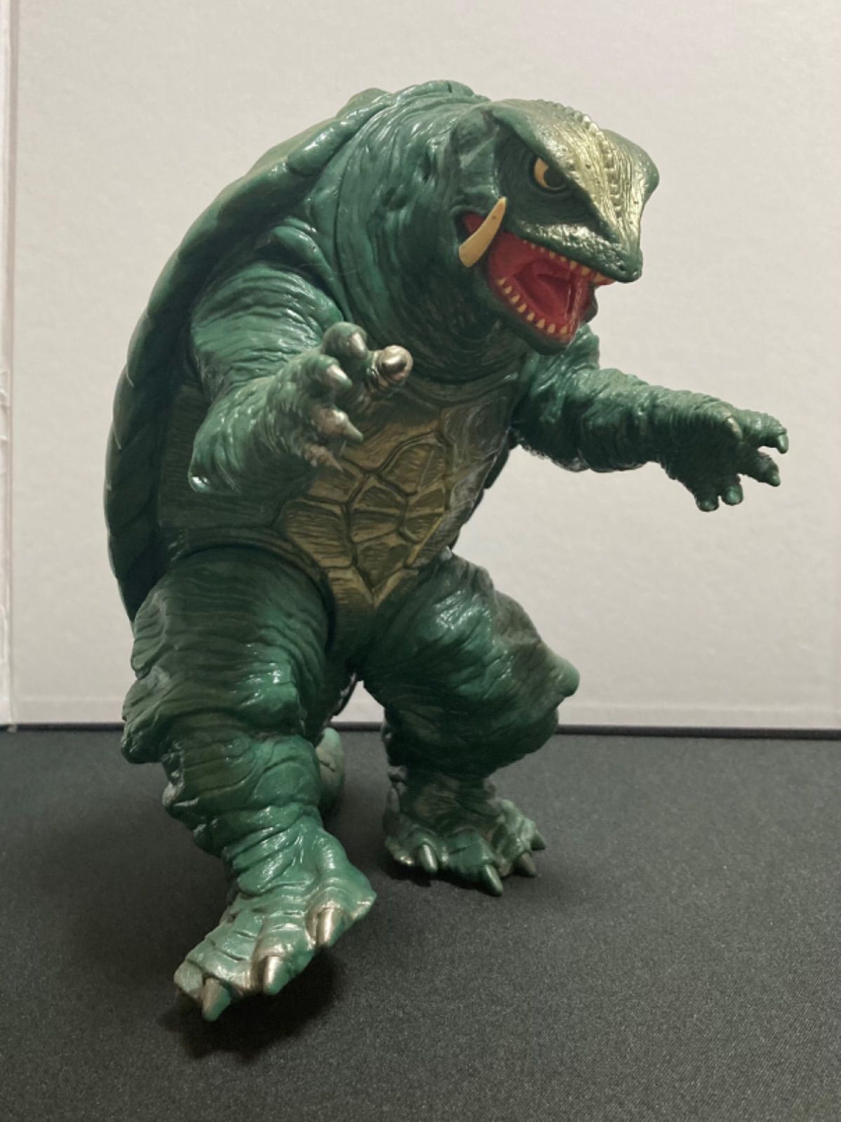 ガメラ貯金箱 怪獣フィギュア 緑色 約30cm 2025年最新】ガメラ貯金箱の人気アイテム - メルカリ