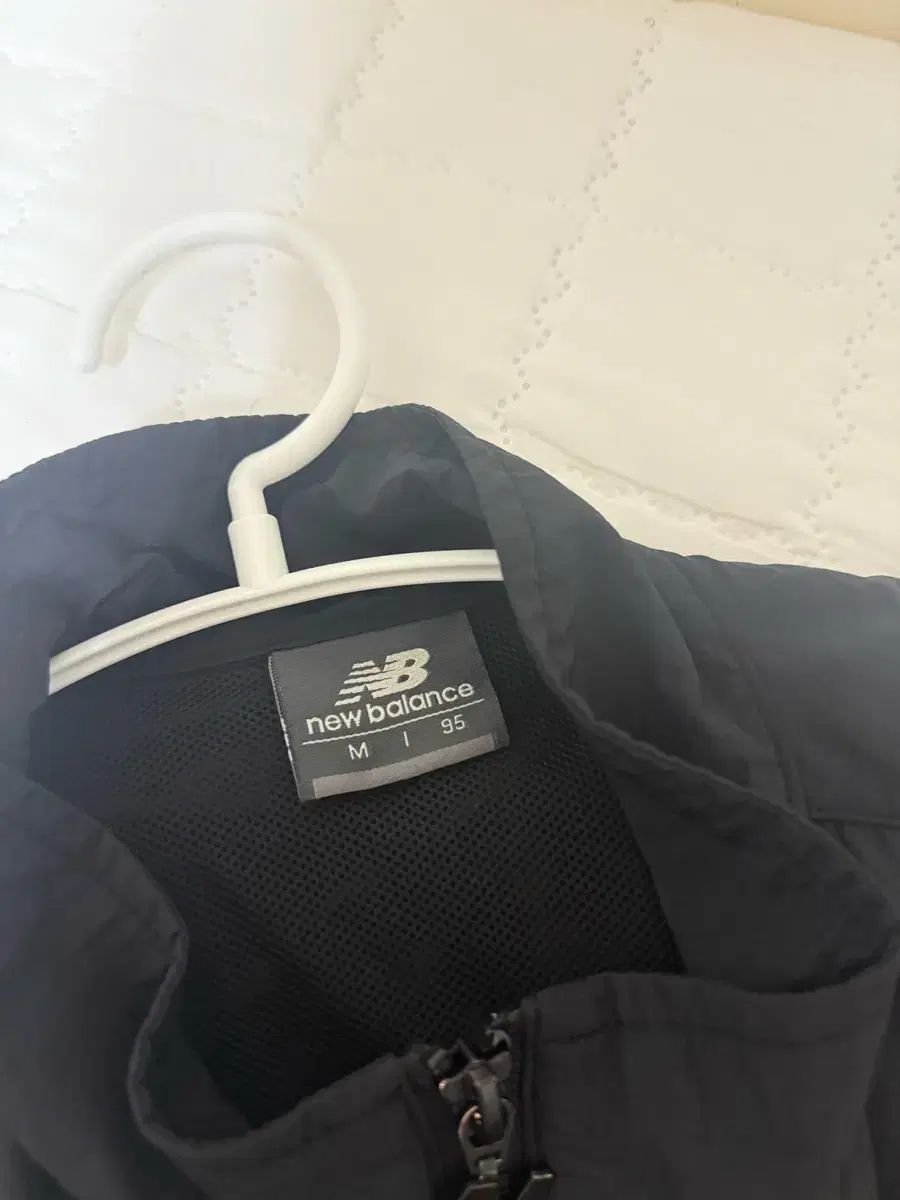 ニューバランス