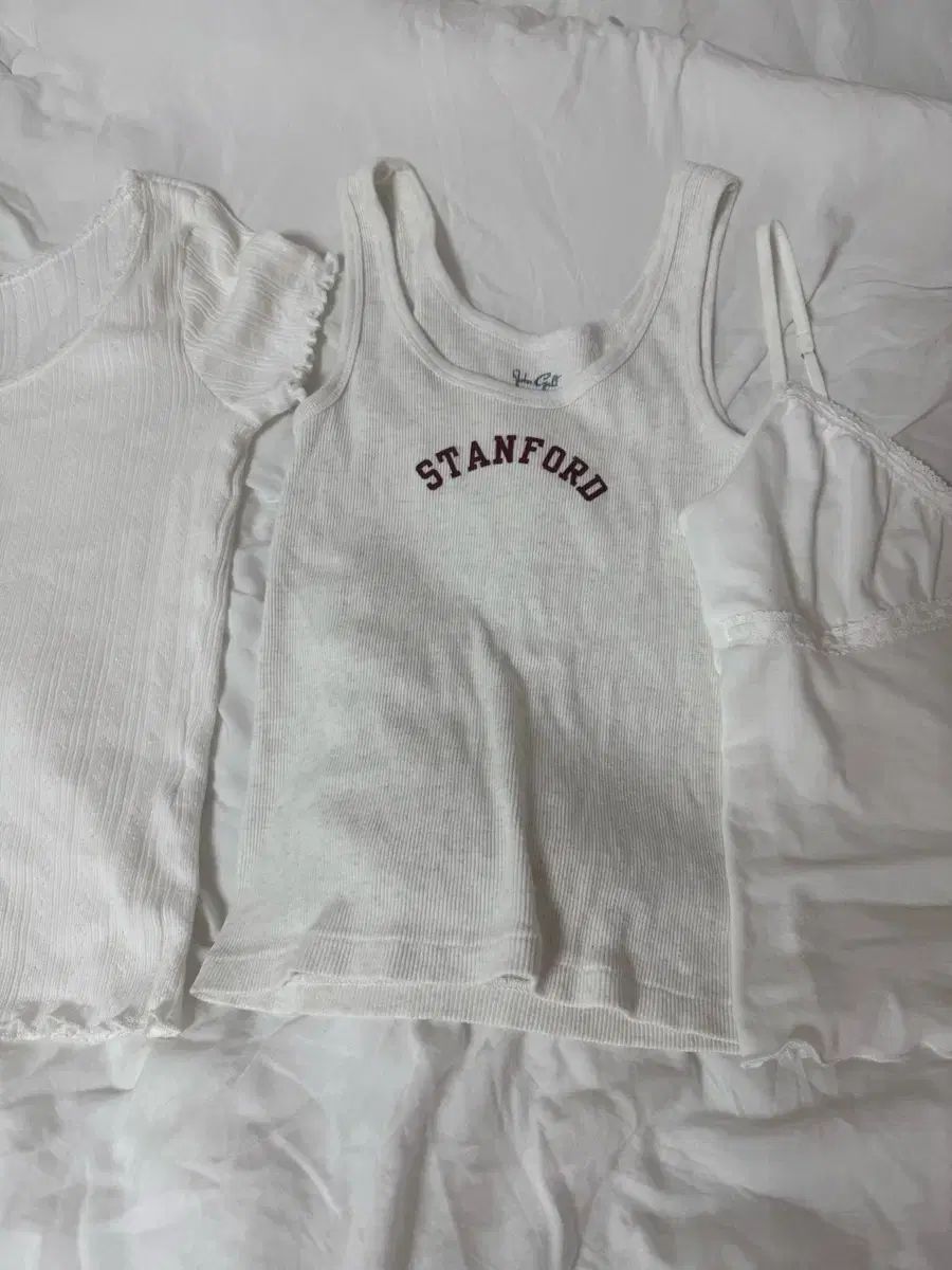 メルビル トップス