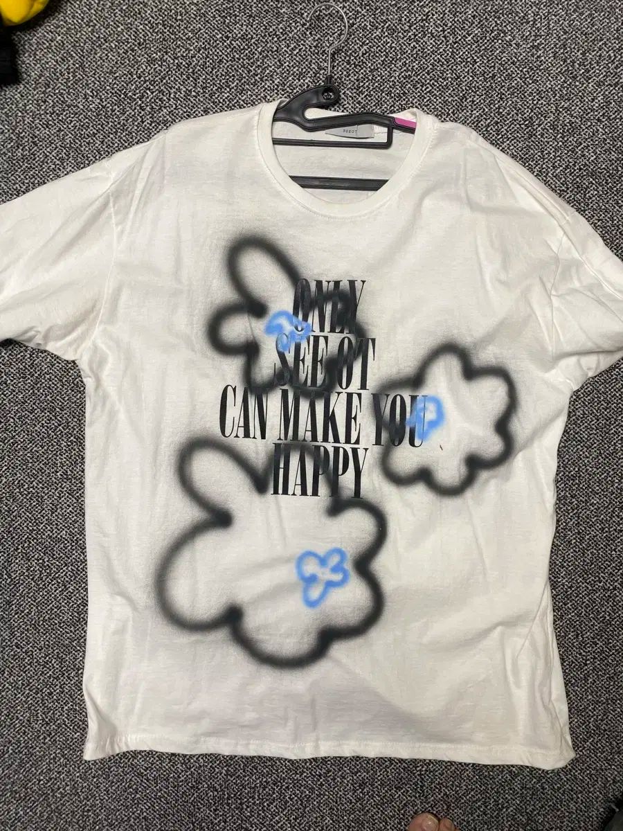 【雷市場（ポンジャン）商品韓国直送】 かわいい 半袖Tシャツ 出品