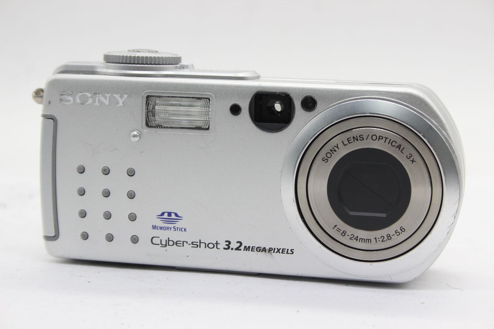 SONY デジタルカメラ Cyber-Shot DSC-P5(バッテリー３本付) - デジタル