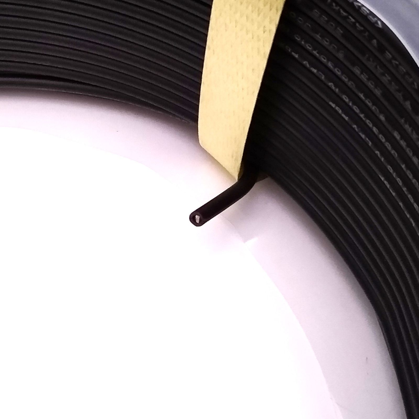 電気工事 ケーブル